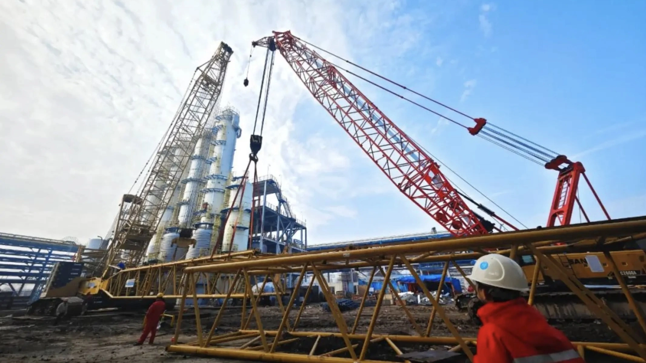 SHINGHWA 새로운 에너지를 위해 DODGEN이 제공 한 에틸렌 탄산염 정화 장치가 한 번에 성공적으로 시작되었습니다.